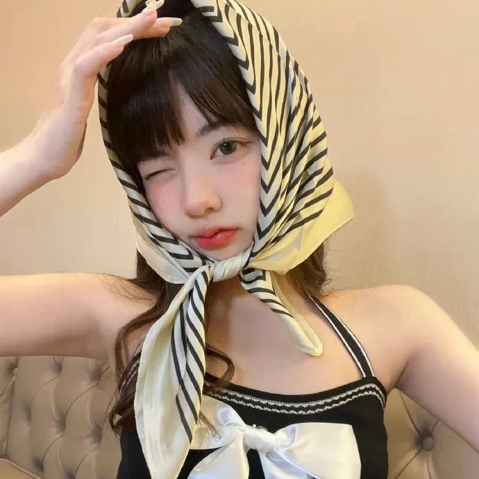 梅与小猫巴士